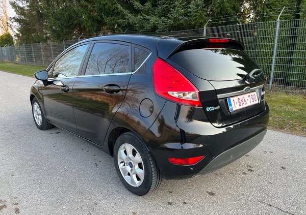 Ford Fiesta cena 16900 przebieg: 175342, rok produkcji 2011 z Opoczno małe 277